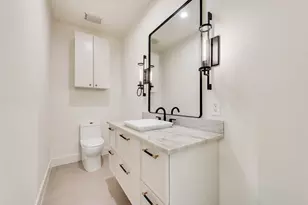 6411 Royal Ln, Dallas, TX 75230 - Photo 29