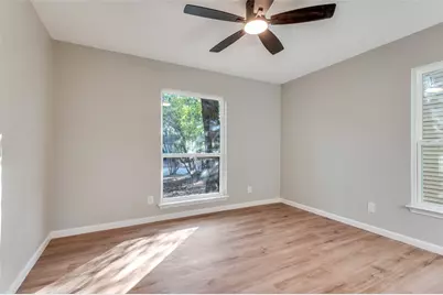 219 Wanda Drive, Irving, TX 75060 - Photo 17