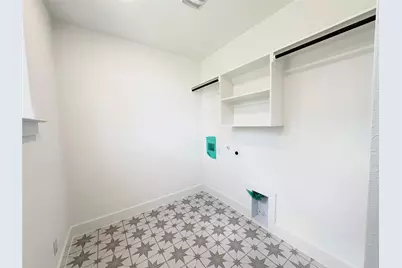 1355 Orange Blossom Court, Gainesville, TX 76240 - Photo 9