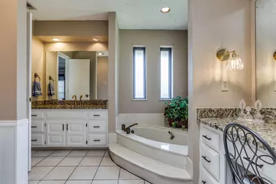 2829 Colleen Drive, Garland, TX 75043 - Photo 17