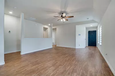 3504 Robin Road, Ennis, TX 75119 - Photo 3