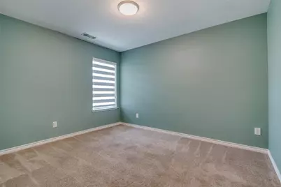 3504 Robin Road, Ennis, TX 75119 - Photo 9