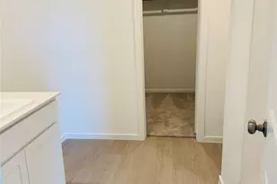 7157 Waterford Crk Ct, Fort Worth, TX 76179 - Photo 9