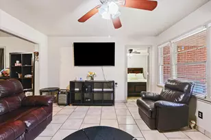 3404 Livingston Ave, Fort Worth, TX 76110 - Photo 7