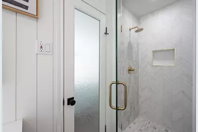 11329 Earlywood Drive, Dallas, TX 75218 - Photo 21