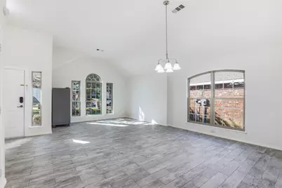 10716 Lipan Trail, Fort Worth, TX 76108 - Photo 5