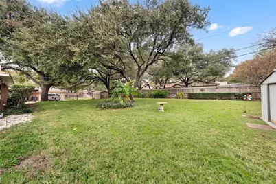 5209 Live Oak Avenue, Waco, TX 76710 - Photo 17