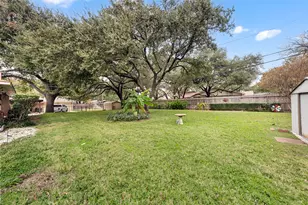 5209 Live Oak Ave, Waco, TX 76710 - Photo 17