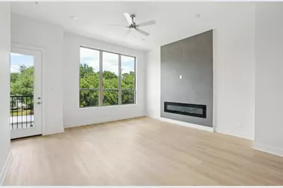 2524 Havenhurst Street #102, Farmers Branch, TX 75234 - Photo 5