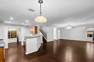 2324 Emerald Ln, McKinney, TX 75071 - Photo 9