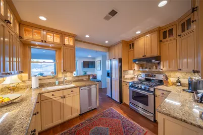 903 Bison Trail, Dallas, TX 75208 - Photo 11