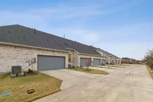 7135 Buchanan Dr, Grand Prairie, TX 75054 - Photo 29