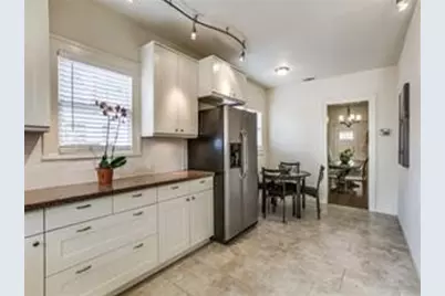 6910 Casa Loma Avenue, Dallas, TX 75214 - Photo 3