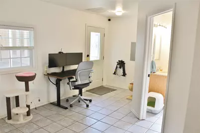 6910 Casa Loma Avenue, Dallas, TX 75214 - Photo 11