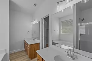 138 Lipan St, Greenville, TX 75402 - Photo 11