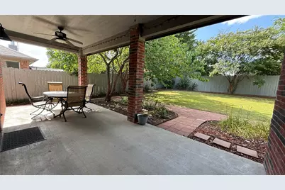 138 Lipan Street, Greenville, TX 75402 - Photo 17