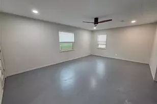 484 Co Rd 1206, Savoy, TX 75479 - Photo 17