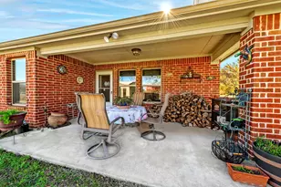 1209 Sherman St, Tioga, TX 76271 - Photo 13