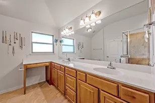 1209 Sherman St, Tioga, TX 76271 - Photo 37