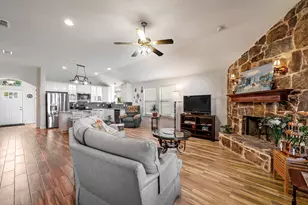1209 Sherman St, Tioga, TX 76271 - Photo 27