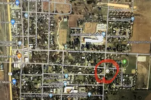 724 E Hughes St, Collinsville, TX 76233 - Photo 1