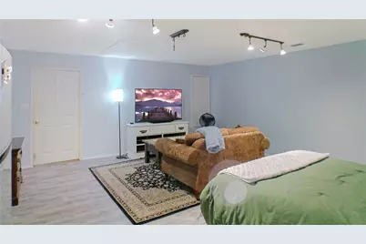 1806 SE 15th Street, Mineral Wells, TX 76067 - Photo 13