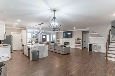 2129 Christine Drive, Granbury, TX 76048 - Photo 9