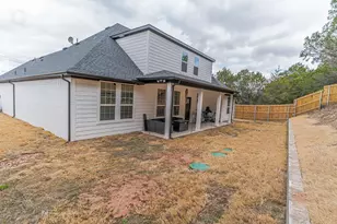 2129 Christine Dr, Granbury, TX 76048 - Photo 21