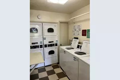 4845 Cedar Springs Road #269, Dallas, TX 75219 - Photo 11