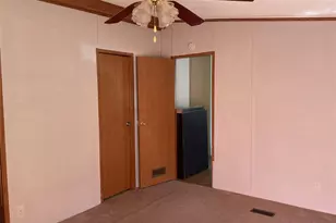 125 Rock Salt Ct, Springtown, TX 76082 - Photo 23