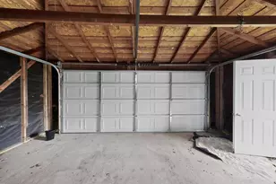 2812 San Medina Ave, Dallas, TX 75228 - Photo 31