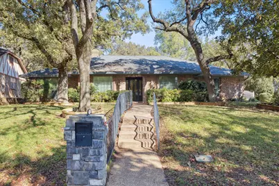 805 Newport Road, Fort Worth, TX 76120 - Photo 1