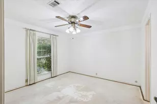 805 Newport Rd, Fort Worth, TX 76120 - Photo 17