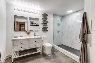 1122 Jackson St, Dallas, TX 75202 - Photo 5