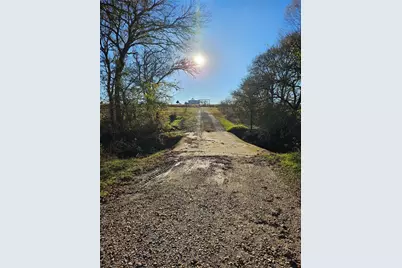 1447 Red Gate Road, Mart, TX 76664 - Photo 19