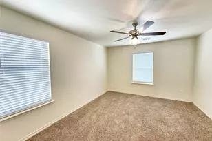 604 Crockett Dr, Cleburne, TX 76033 - Photo 7