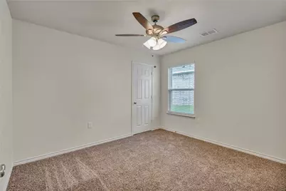 604 Crockett Drive, Cleburne, TX 76033 - Photo 19