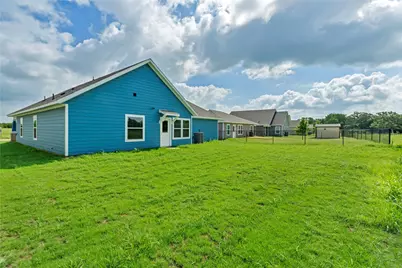 604 Crockett Drive, Cleburne, TX 76033 - Photo 25