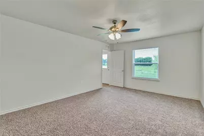 604 Crockett Drive, Cleburne, TX 76033 - Photo 15