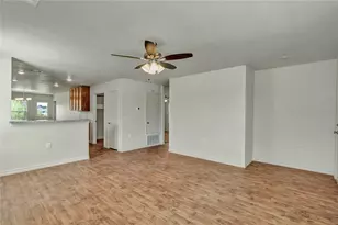 604 Crockett Dr, Cleburne, TX 76033 - Photo 7