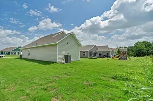 616 Crockett Dr, Cleburne, TX 76033 - Photo 25