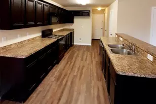 712 River Hill Ln, Fort Worth, TX 76114 - Photo 5