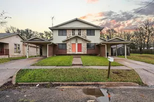 202 S Santa Fe St, Wolfe City, TX 75496 - Photo 27