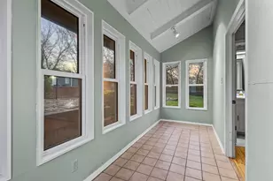 202 S Santa Fe St, Wolfe City, TX 75496 - Photo 5