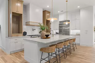 9917 Parkford Dr, Dallas, TX 75238 - Photo 15