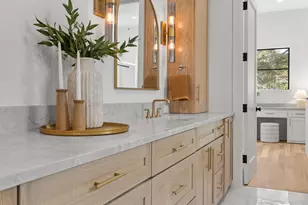 9917 Parkford Dr, Dallas, TX 75238 - Photo 29