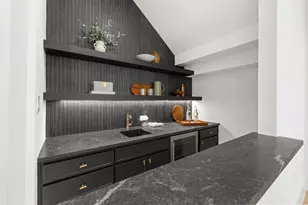 9917 Parkford Dr, Dallas, TX 75238 - Photo 11