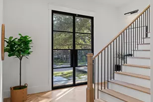 9917 Parkford Dr, Dallas, TX 75238 - Photo 5