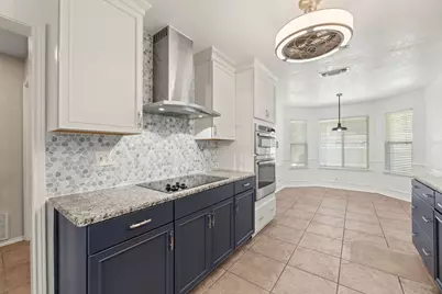 817 Sylvan Drive, Fort Worth, TX 76120 - Photo 15