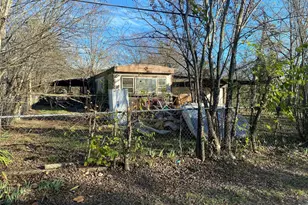 207 Mill St, Lone Oak, TX 75453 - Photo 5